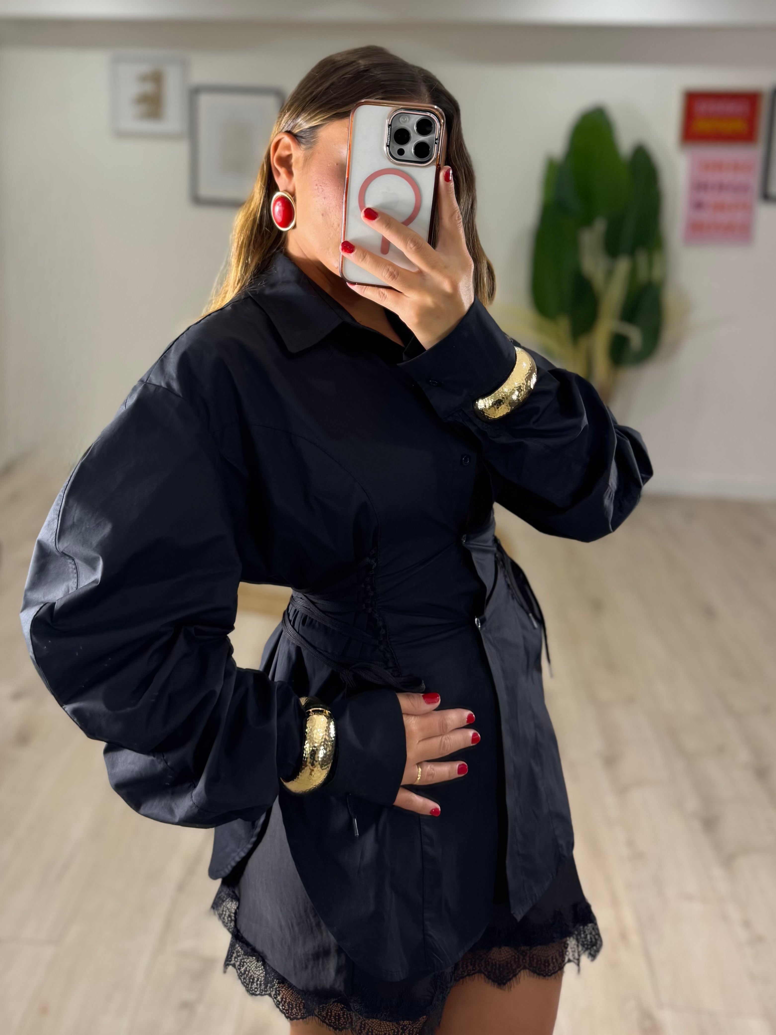 Camicia JUSTWEST Stringhe Nera