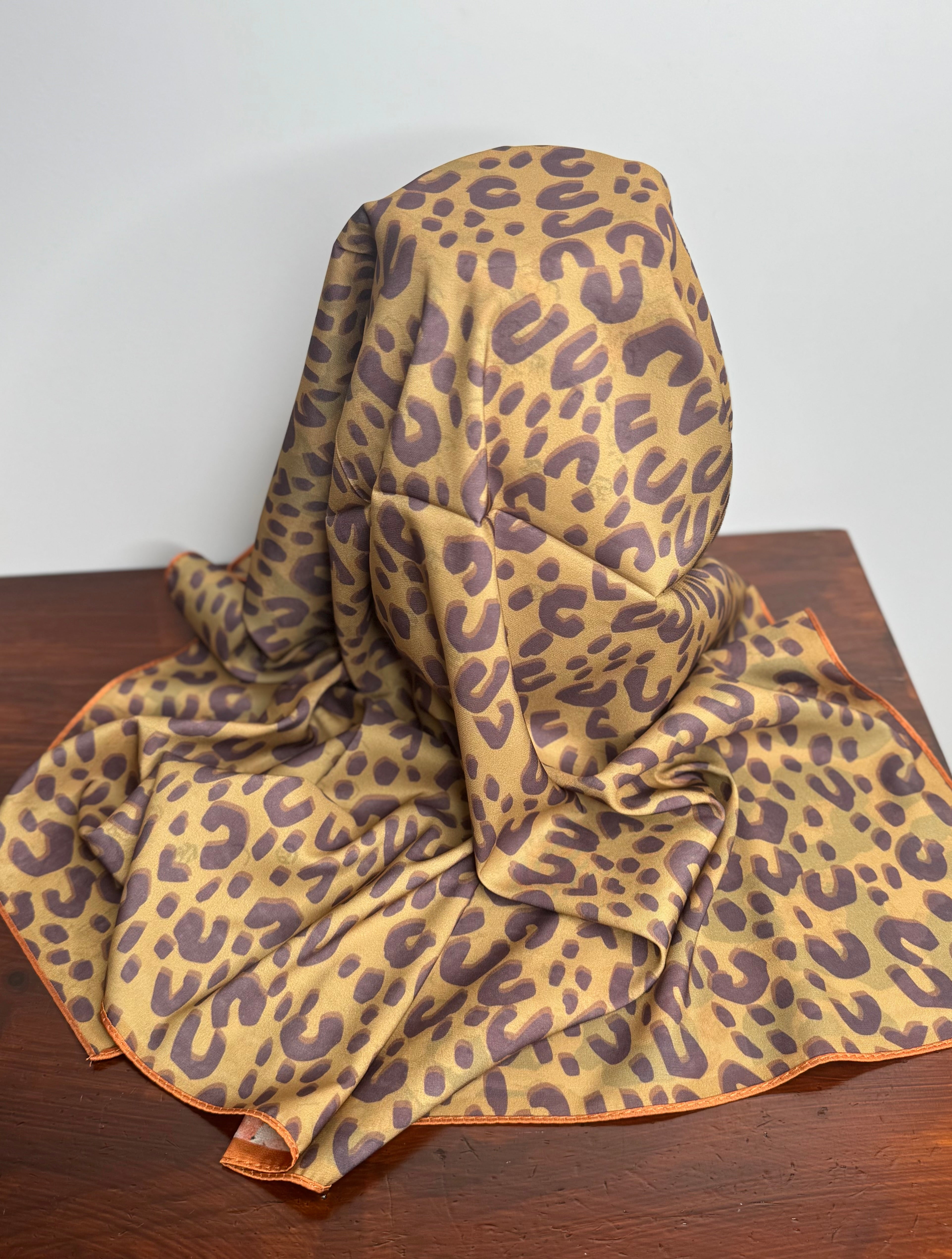 Foulard double face animalier