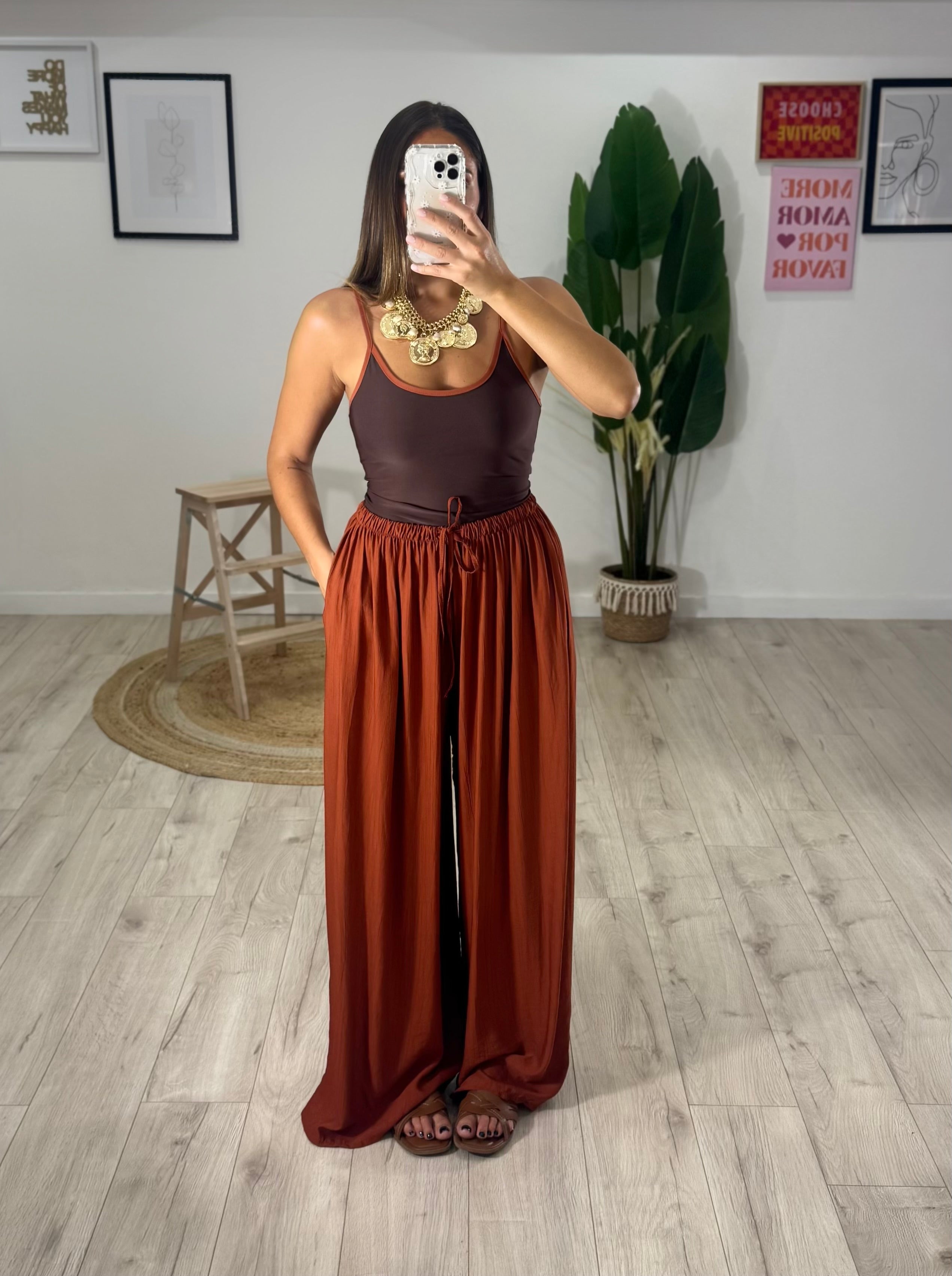 Body Simple Marrone