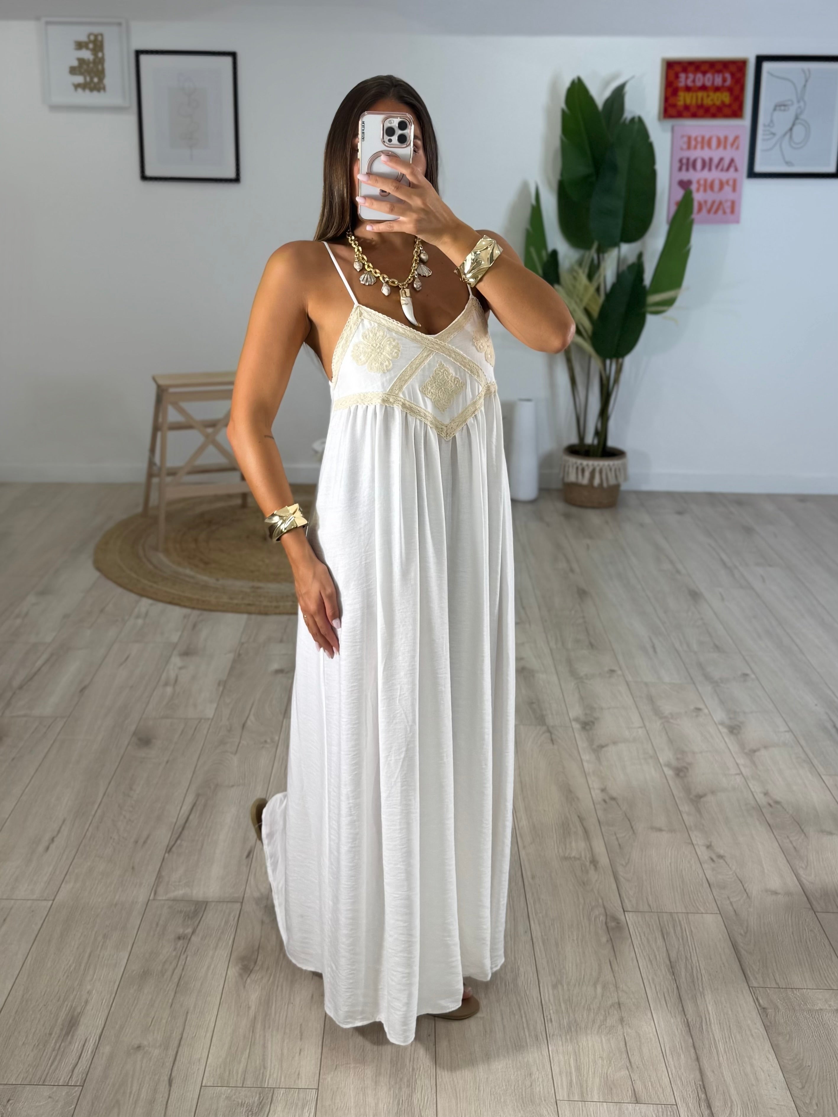 Abito Ricamo Bianco