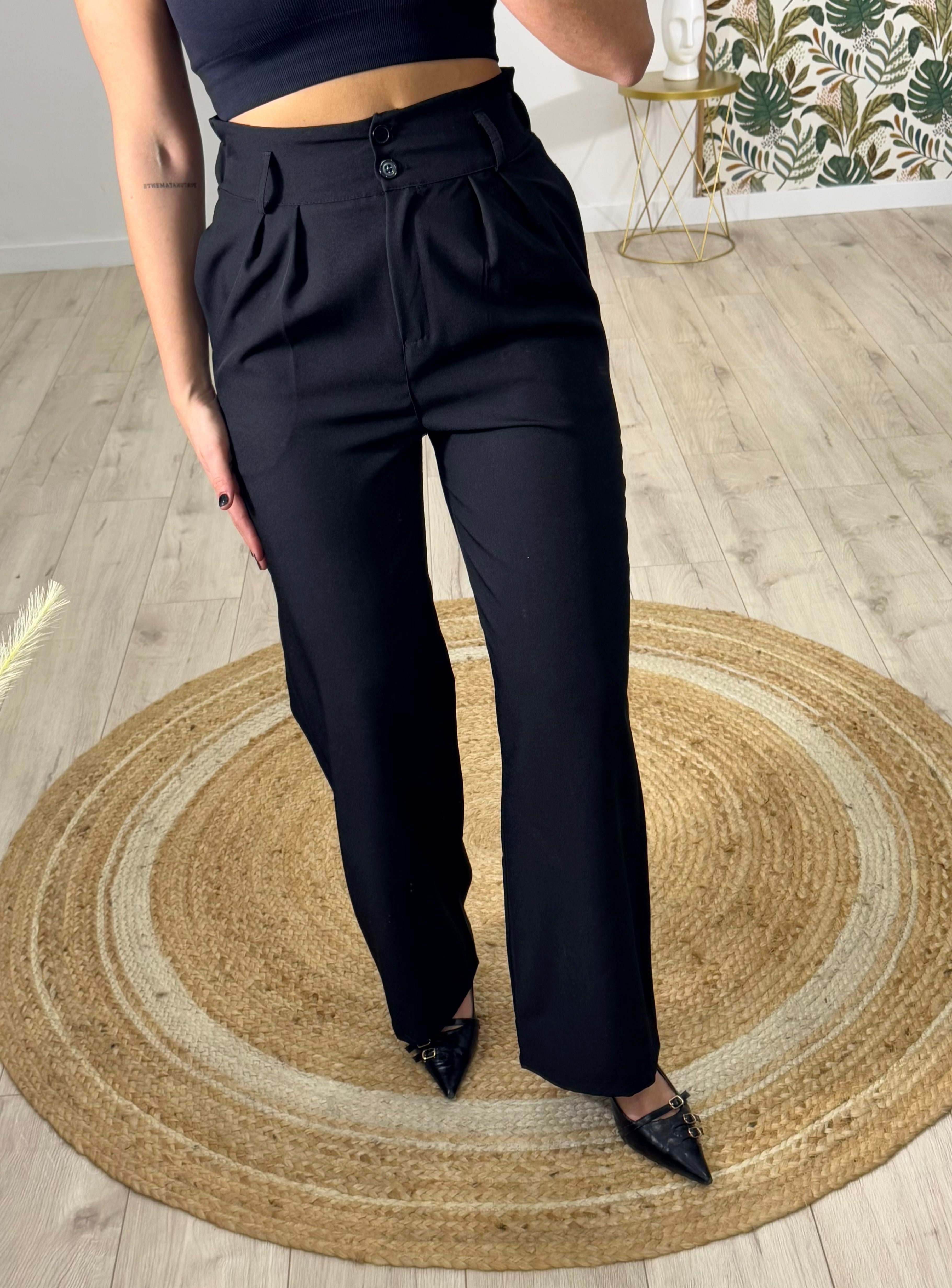 Pantaloni due bottoni