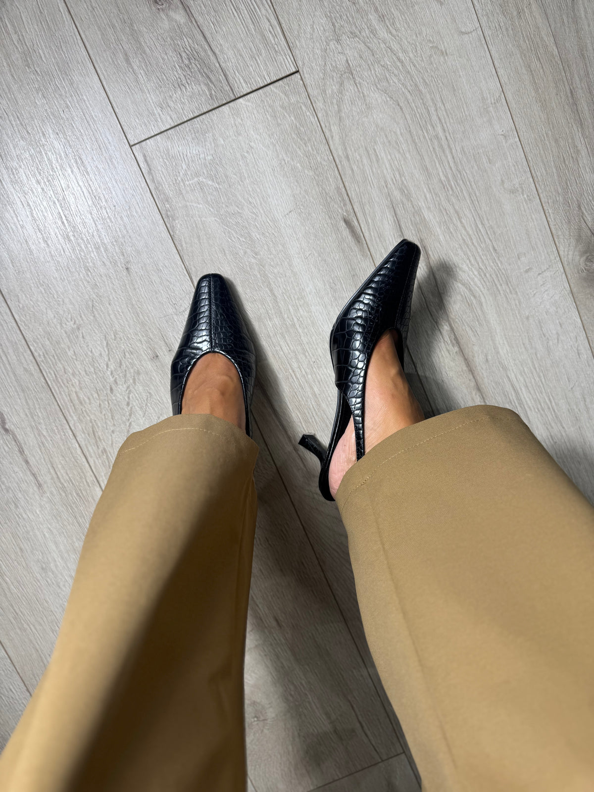 Slingback Punta Squadrata Nera