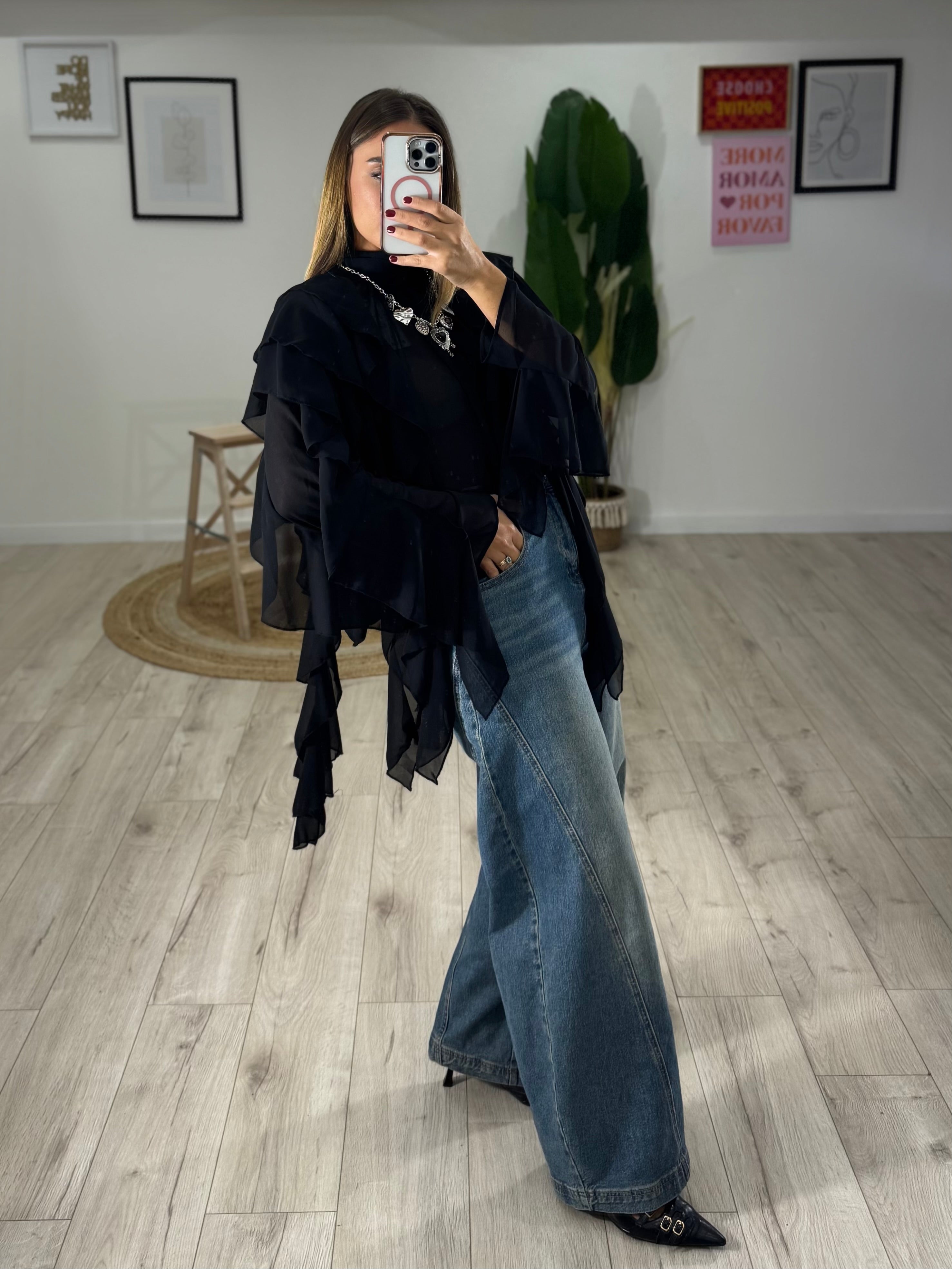 Blusa Volant Chiffon Nera