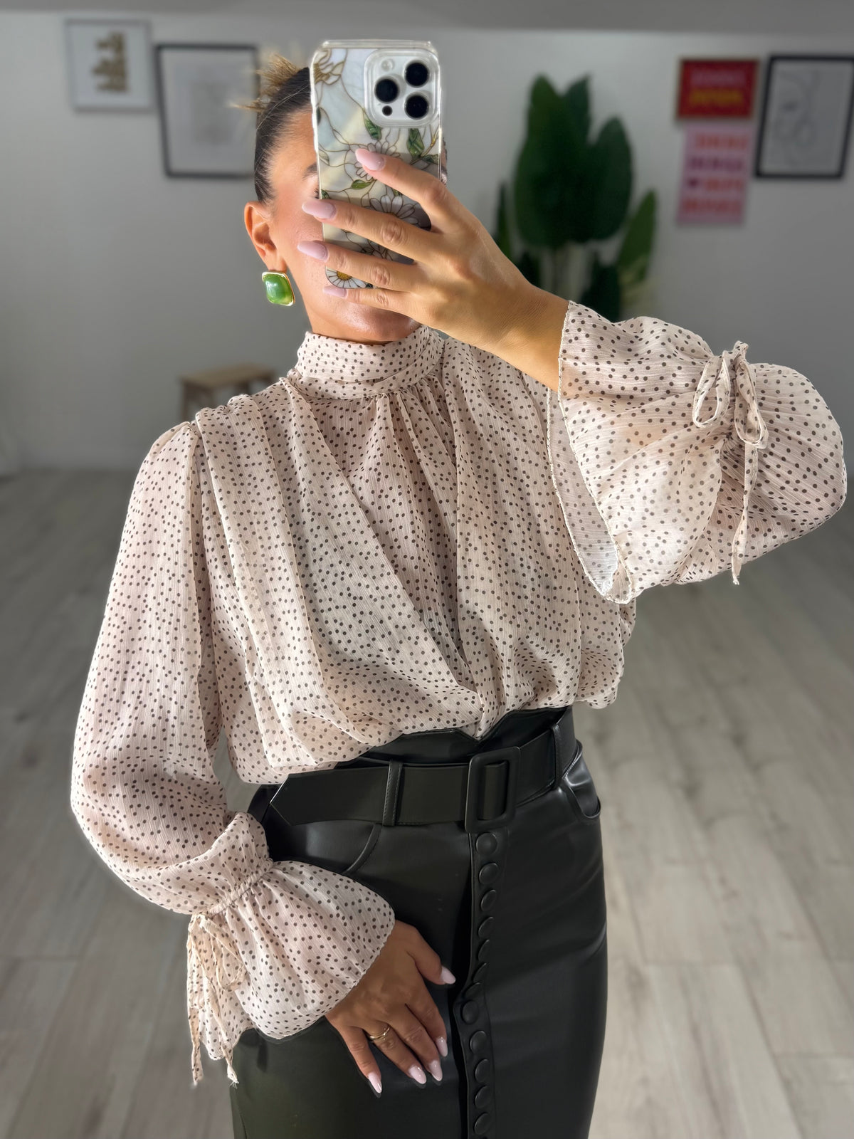 Blusa Pois in Chiffon