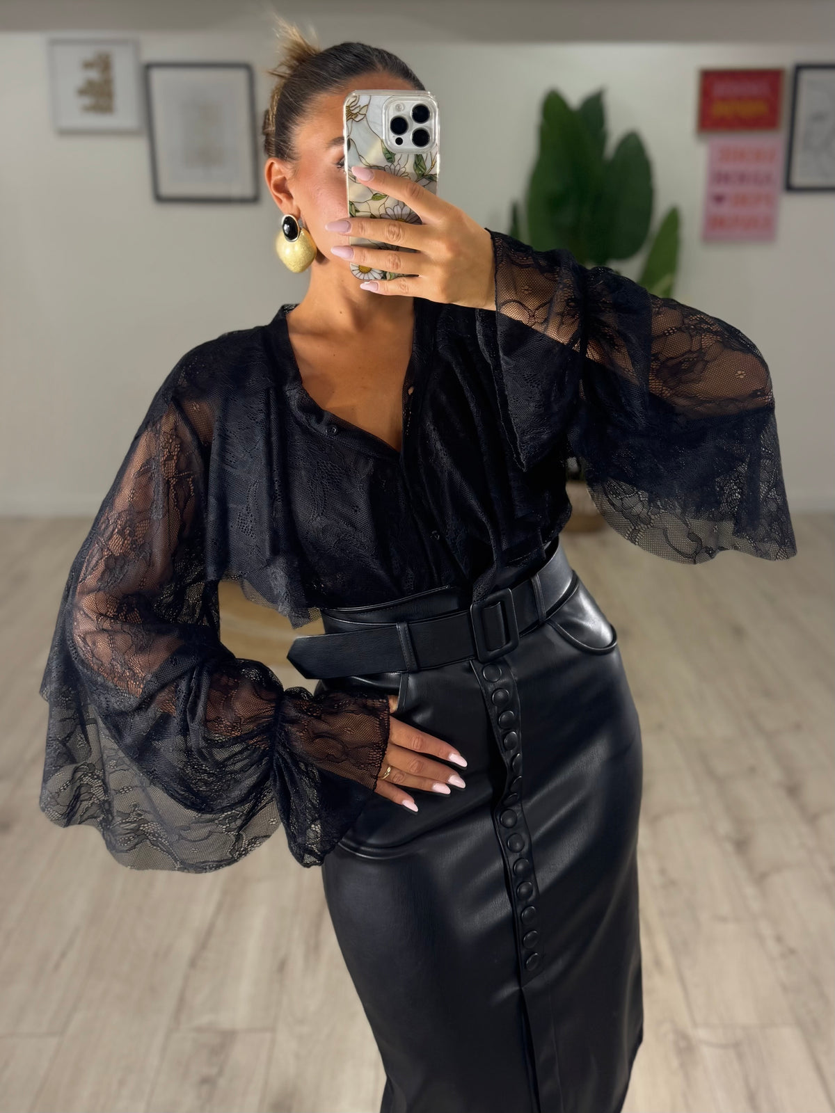 Blusa in Pizzo Nera