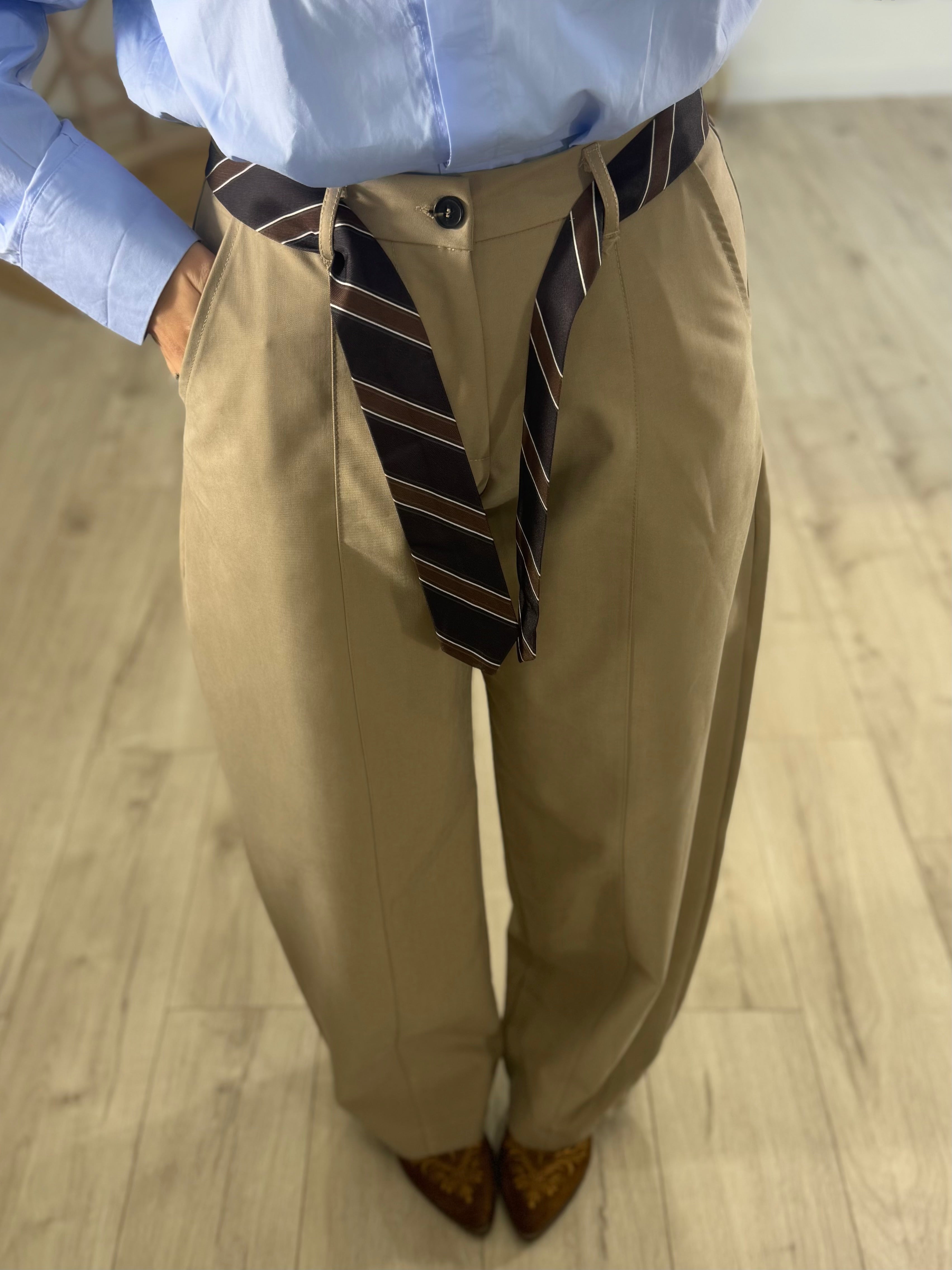 Pantalone Con Cravatta JUSTWEST